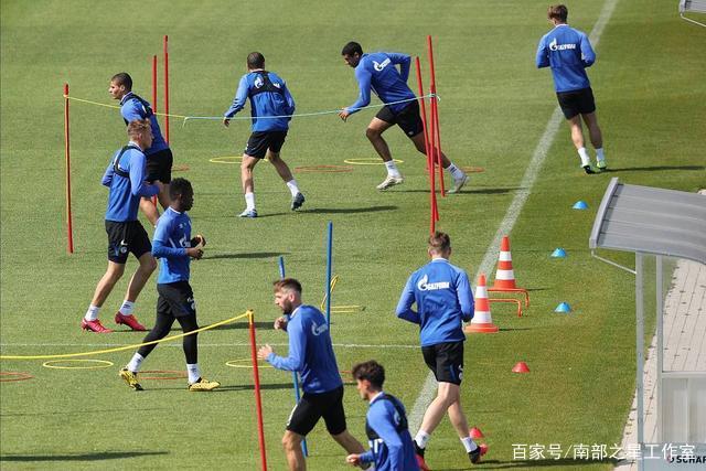 崔永熙未登场篮网两连败 骑士五虎上双胜活塞