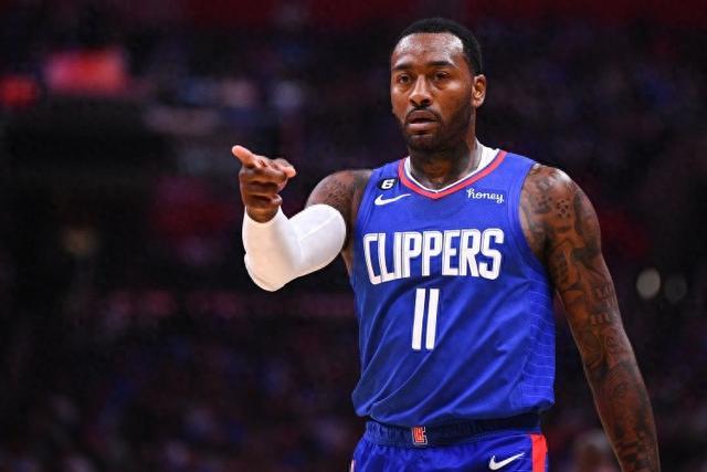 阿不都19+11吴冠希23分 新疆轻取广州总分1-0