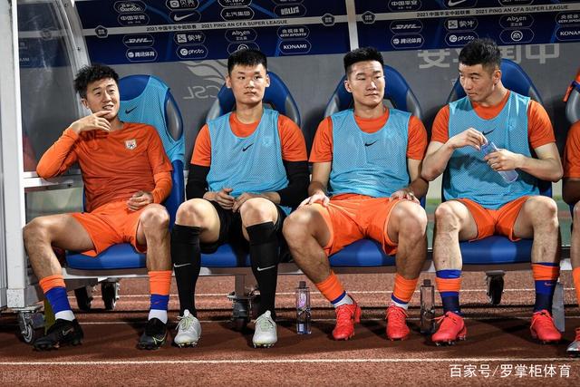 马刺4比1开拓者：甚至让文班练兵？